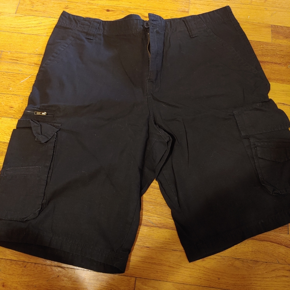 Mens Black Cargo Shorts 36